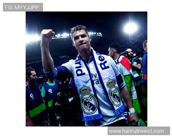 曾获足球荣誉的传奇球星们,他们的辉煌成就与不朽传奇 曾获足球荣誉的传奇球星们,他们的辉煌成就与不朽传奇