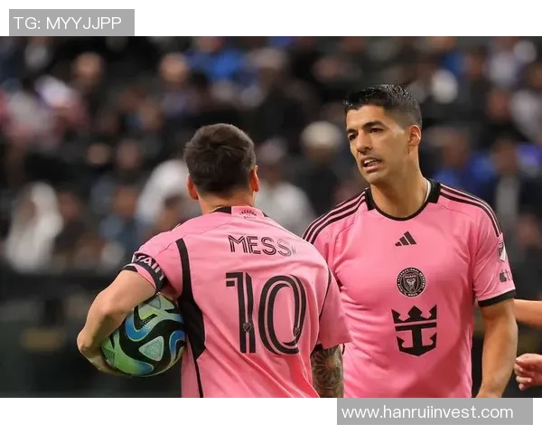 足球场外风波不断 球星私生活乱象揭秘揭秘混乱私生活背后的明星阴影