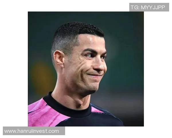 足球巨星风采集结男性头像设计展示助力球迷情感共鸣