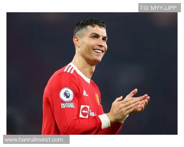 足球界黄色闪光的球星是谁他在赛场上的辉煌与传奇