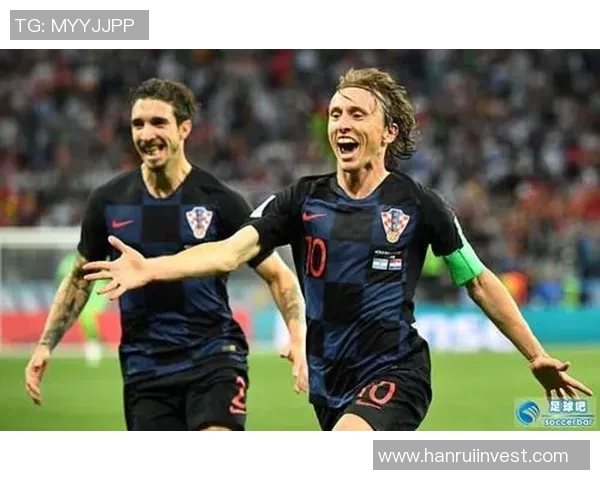 通过线索与图片挑战猜出世界著名足球球星姓名的大型互动竞猜游戏