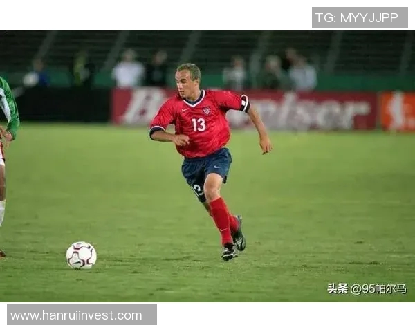 世界级足球天才：从草根到巅峰的传奇球星成长之路